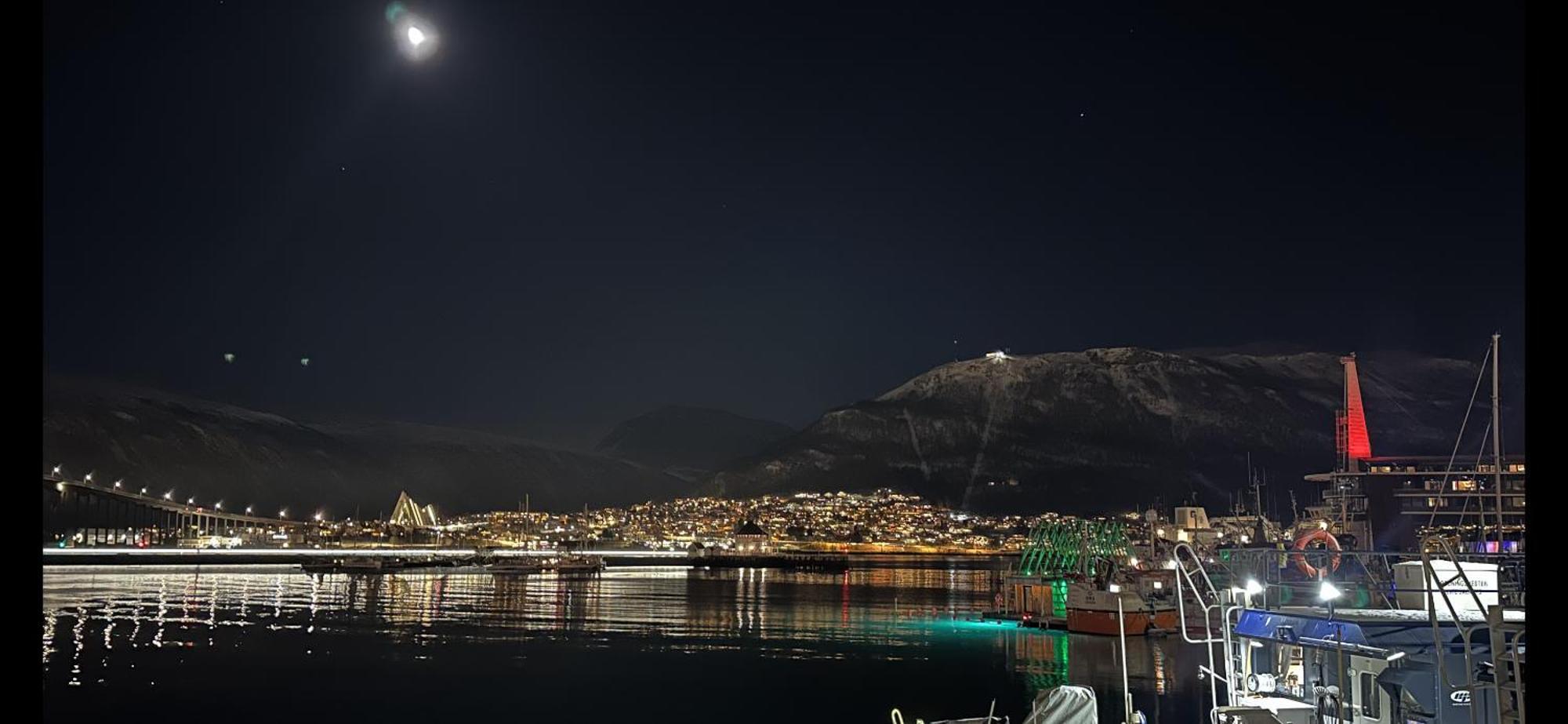 Thenorthernexplorer Penthouse Tromso Luaran gambar